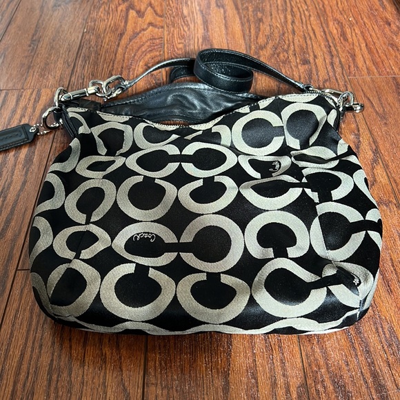 Coach Handbag - Picture 12 of 15